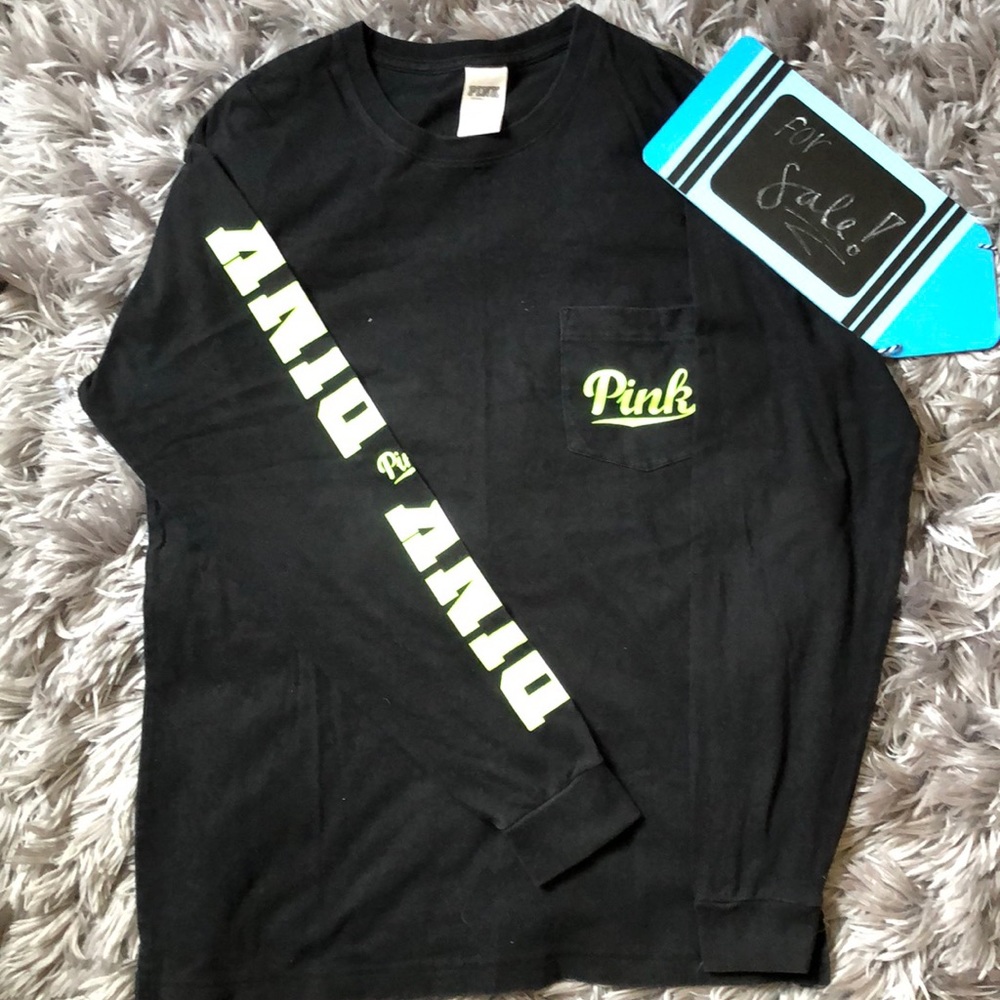 Victoria’s Secret PINK Women’s Long Sleeve